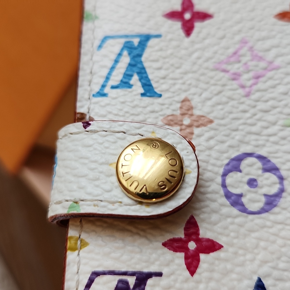 Louis Vuitton Rare Murakami Mini Agenda - Picture 7 of 10